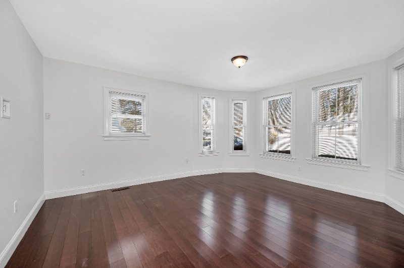 Building Photo - 12 Broadway St