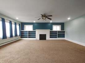 Building Photo - 2529 Reed St