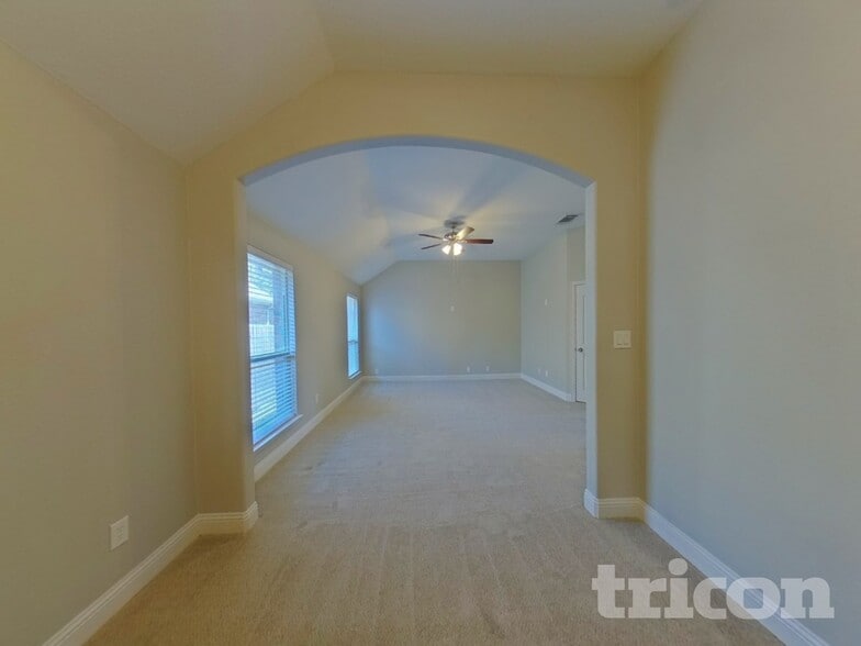 Building Photo - 1301 Hearthstone Dr