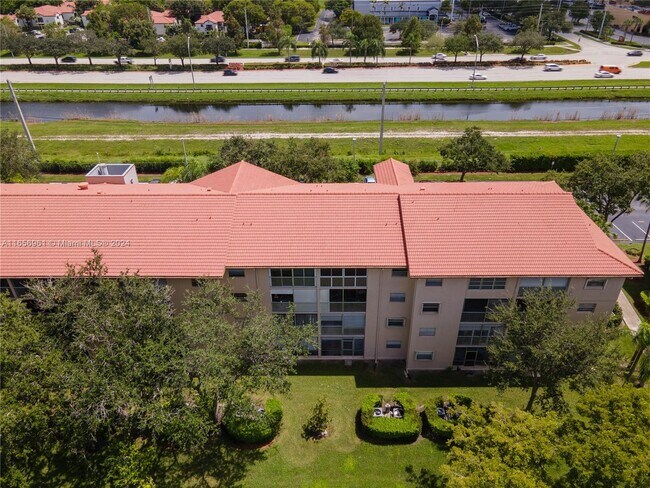 Building Photo - 1300 SW 124th Terrace