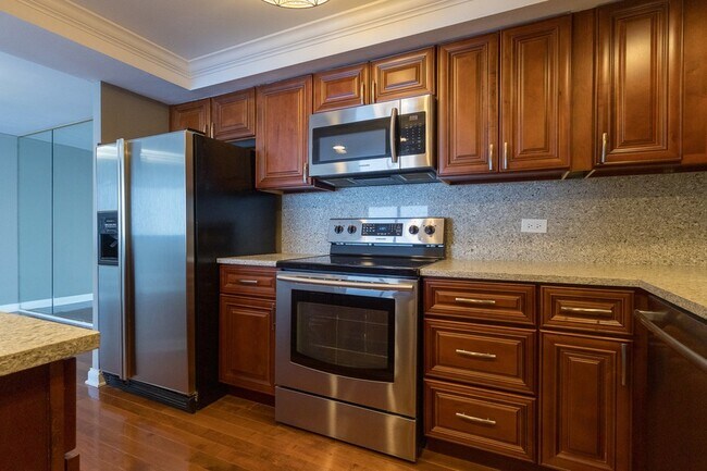 Building Photo - 155 N Harbor Dr