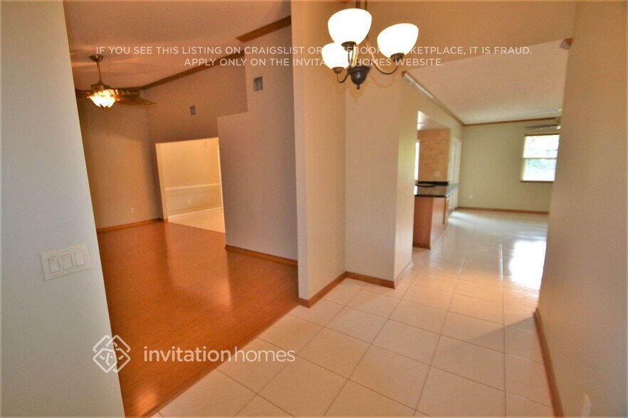 1475 Red Pine Trail 1475 Red - 1475 Red Pine Trail Wellington Fl Building Photo 