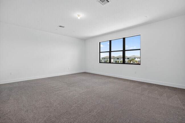 Building Photo - 10026 Skyloft St