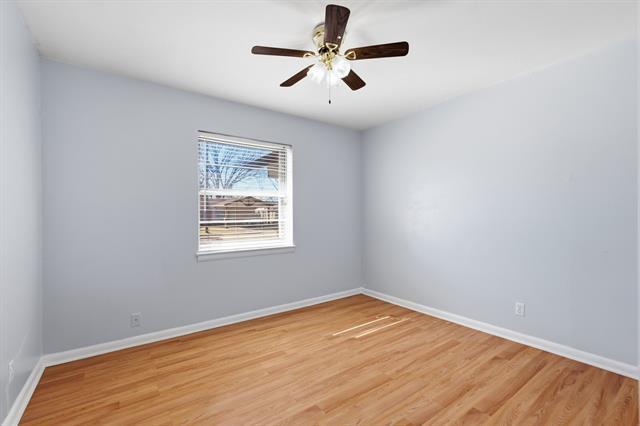 Building Photo - 242 W Cober Dr