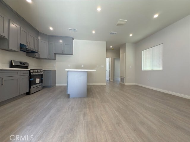 Building Photo - 4831 Fiesta Ave