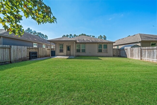 Building Photo - 2055 Lost Timbers Dr