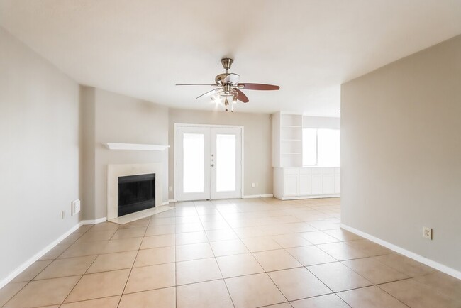 Building Photo - 29127 Waltham St