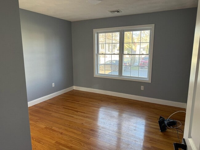 Building Photo - 610 Washington Ave