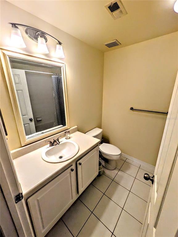 Building Photo - 5711 Bentgrass Dr