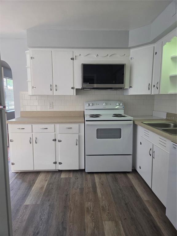 Building Photo - 101 E Atwater Ave