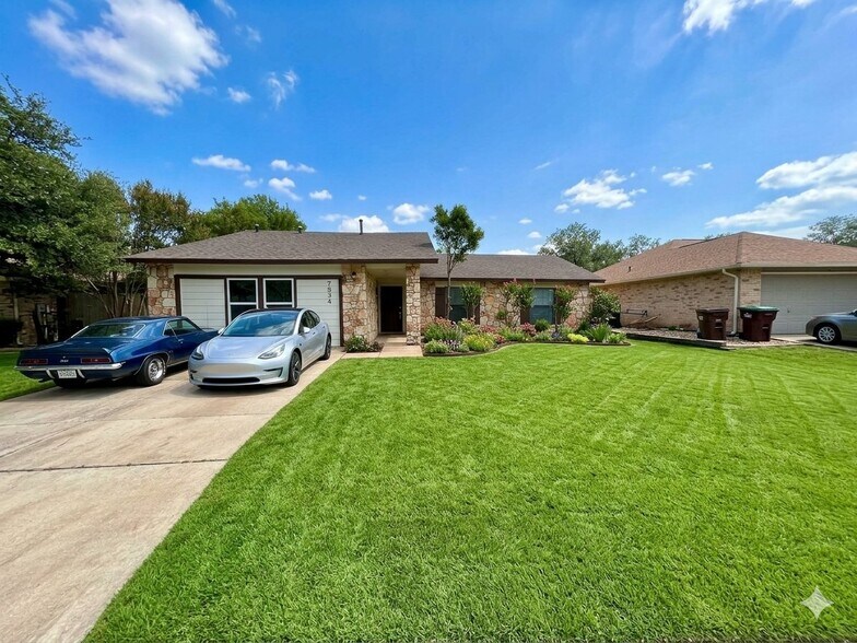 Building Photo - 7534 Lincoln Village Dr