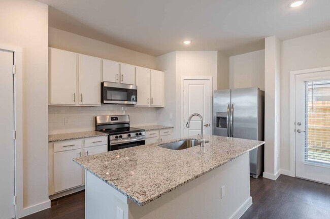 Building Photo - 445 Elevon Pkwy