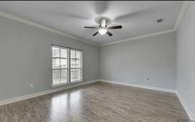 Building Photo - 7853 Seville Ct