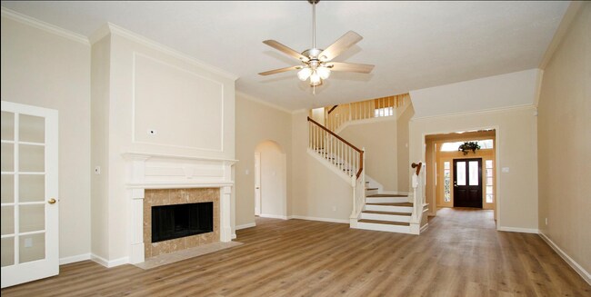 Building Photo - 15710 Cascading Brook Way