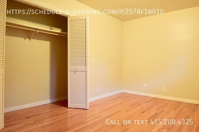 Building Photo - 252 Grove Acre Ave
