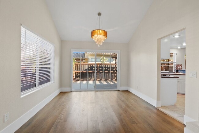 Building Photo - For Rent: Two-Story 3-Bedroom Home in South Corona