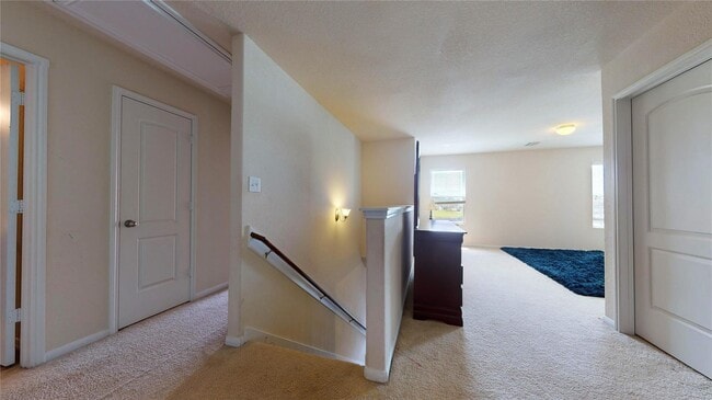 Building Photo - 3202 Cabin Wood Way