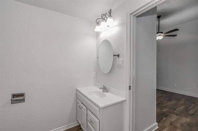 Building Photo - 505 N Lamar St