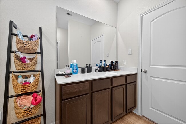 Building Photo - 10811 Anthonomus Way