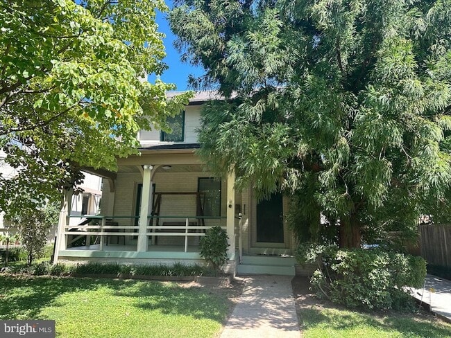Primary Photo - 5003 44th St NW