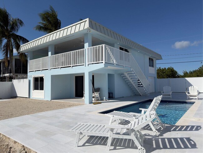 Building Photo - 27346 Martinique Ln