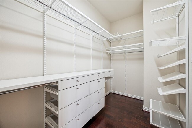 Building Photo - 16027 Powder Springs Ln