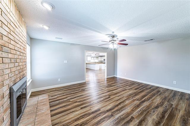 Building Photo - 1711 Kennedy Dr