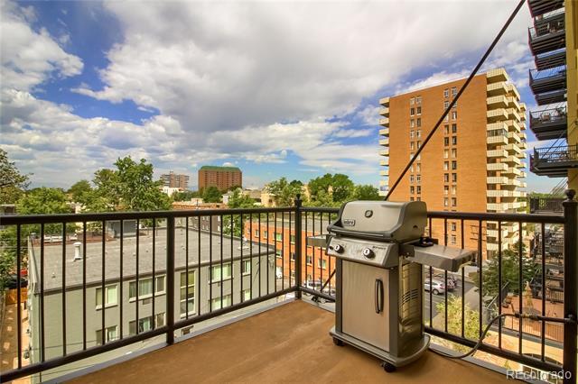 Building Photo - 25 N Downing St