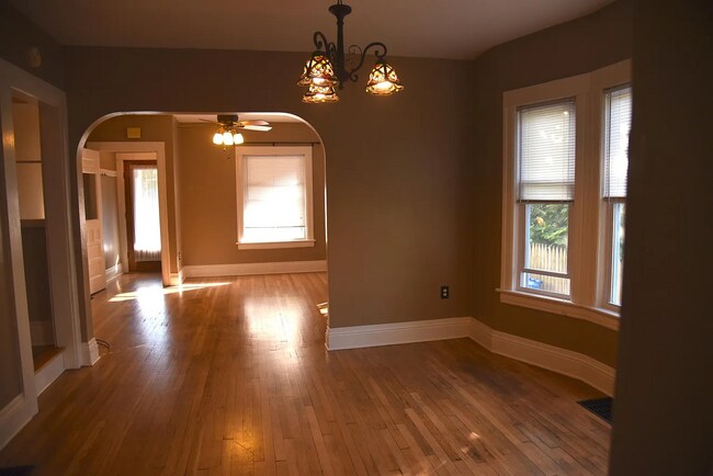 Dining Room - 62 Morningside Park