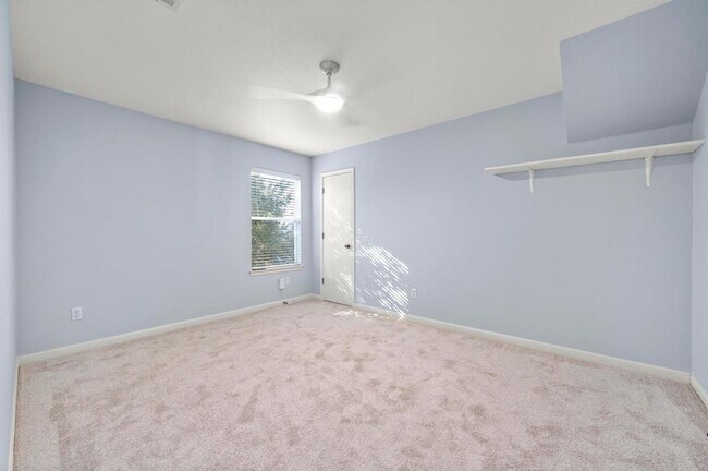 Building Photo - 1421 Gorham St