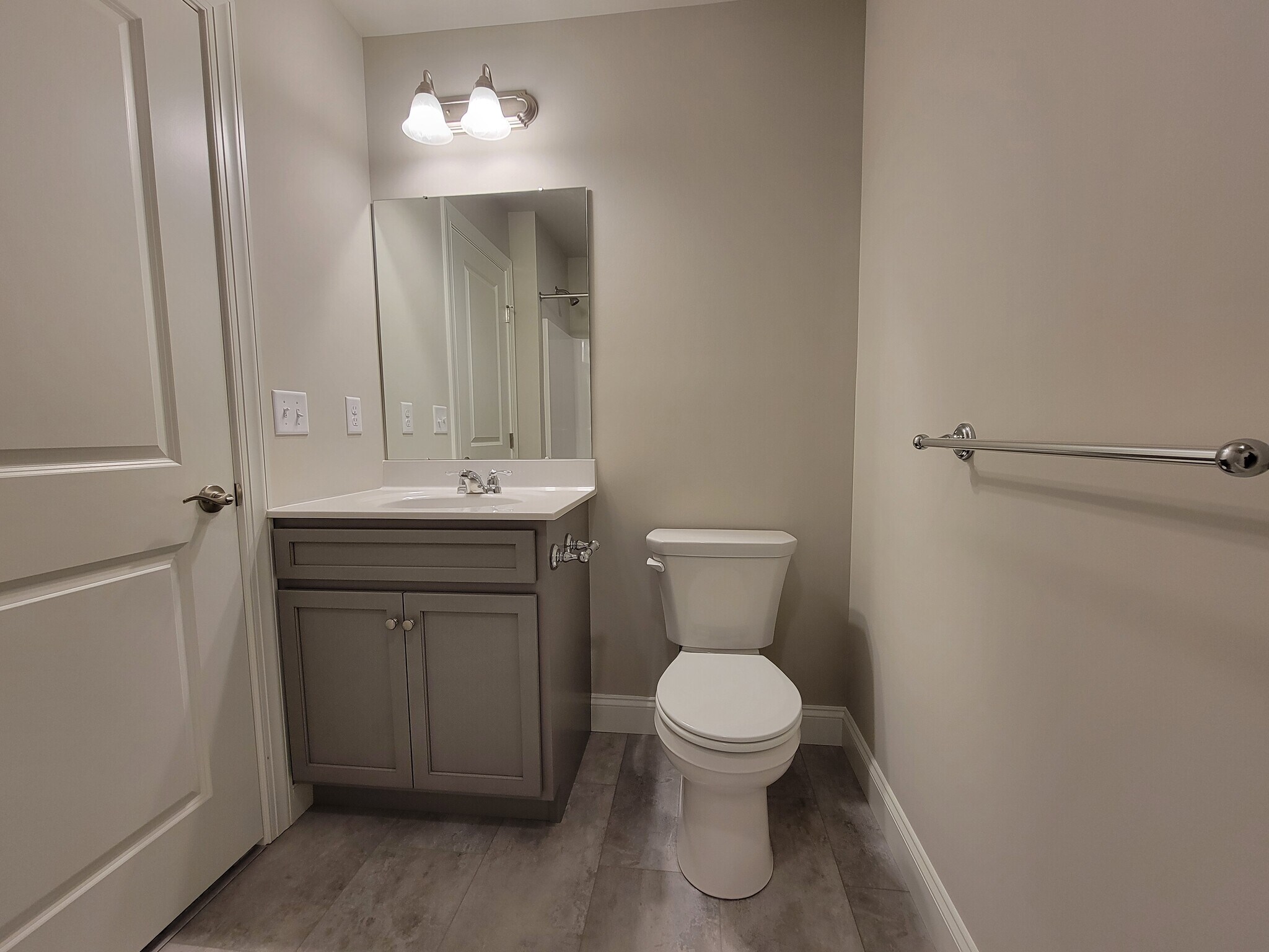 Building Photo - 256 Sage Blvd