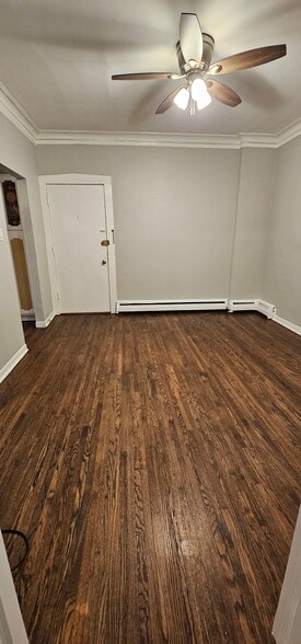 Building Photo - 3819 N Drake Ave