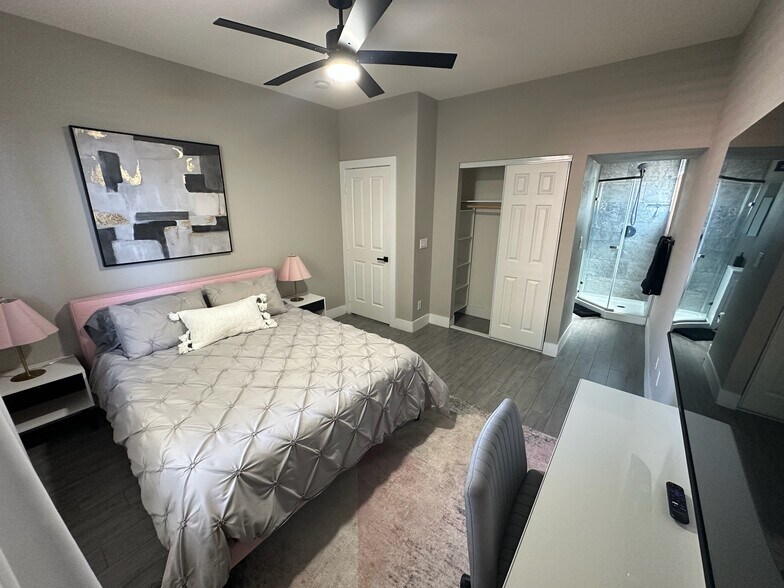 Building Photo - 2998 Clarity Ct
