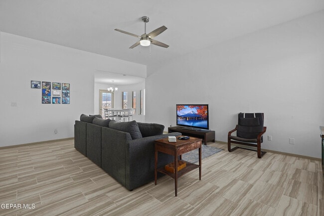 Building Photo - 13154 Emerald Isle St