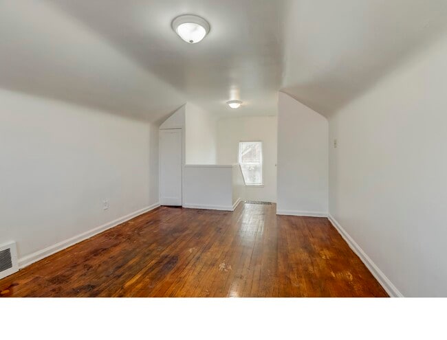 Building Photo - 6010 Oldtown St