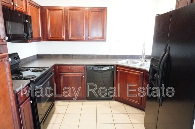 Building Photo - 10115 E Mountain View Rd