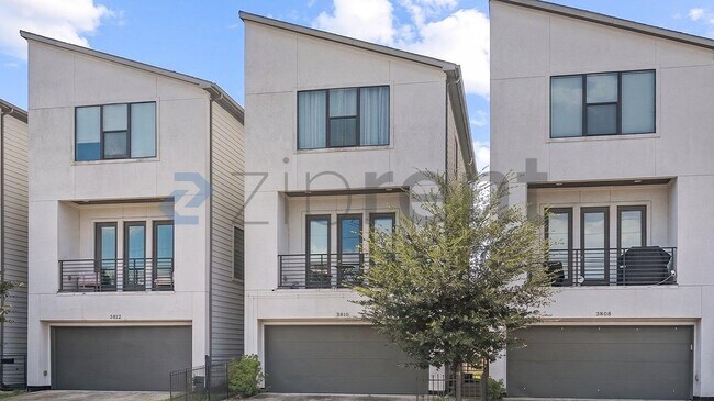 Building Photo - 3810 Leeland St