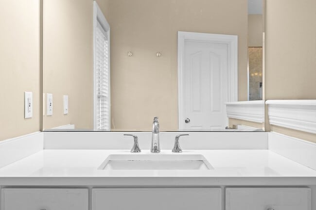 Building Photo - 4BR/2.5BA Home for Rent - Glenmary East!