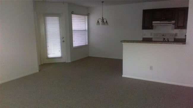 Building Photo - 2584 Grassy Point Dr