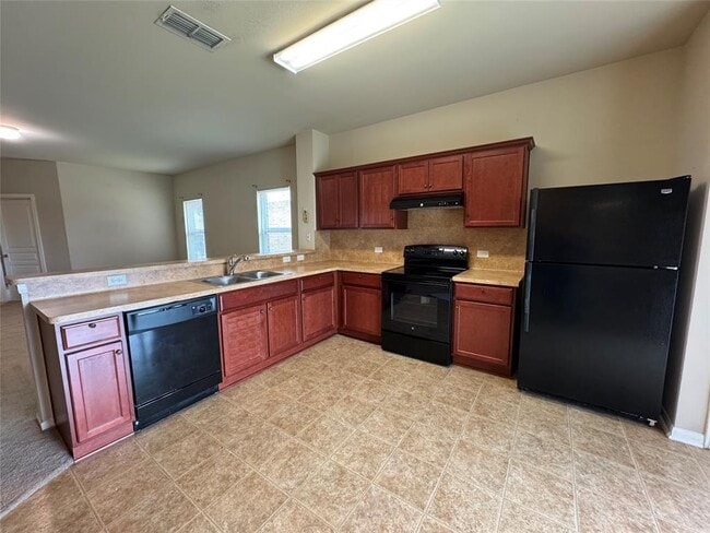 Building Photo - 13417 Cantarra Dr