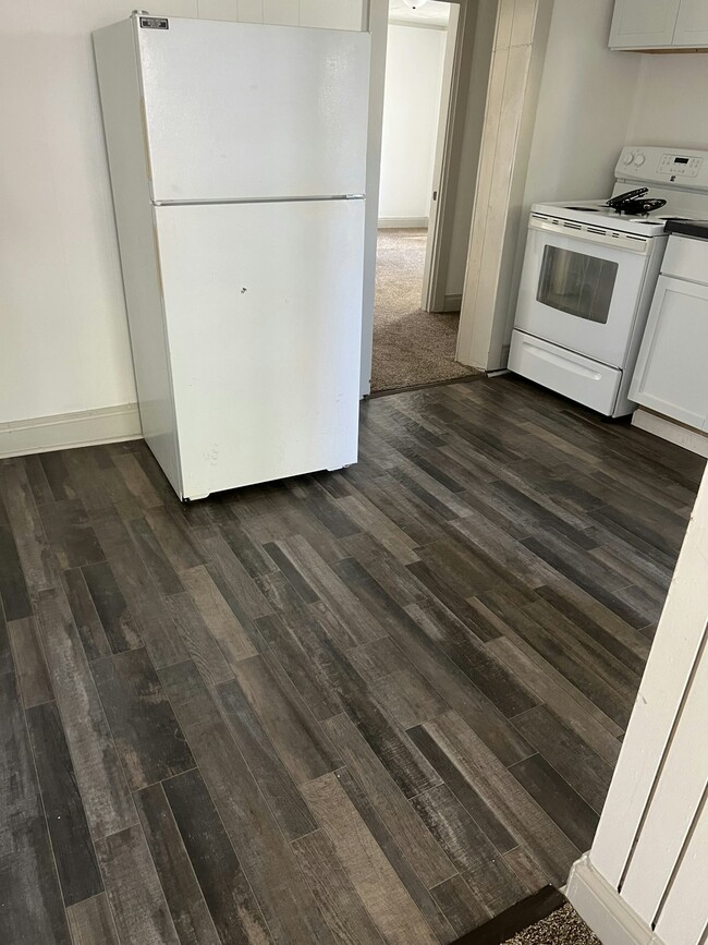 Building Photo - 5120 S Harrison St