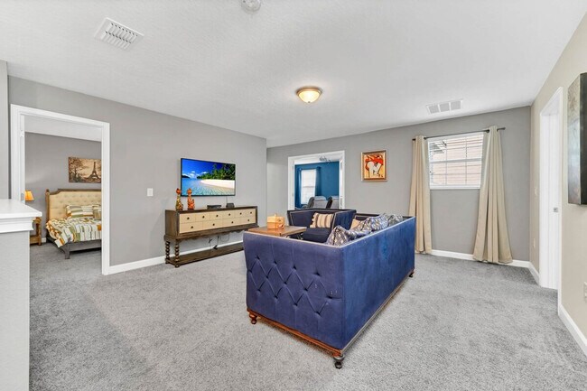 Building Photo - 9032 Stinger Dr