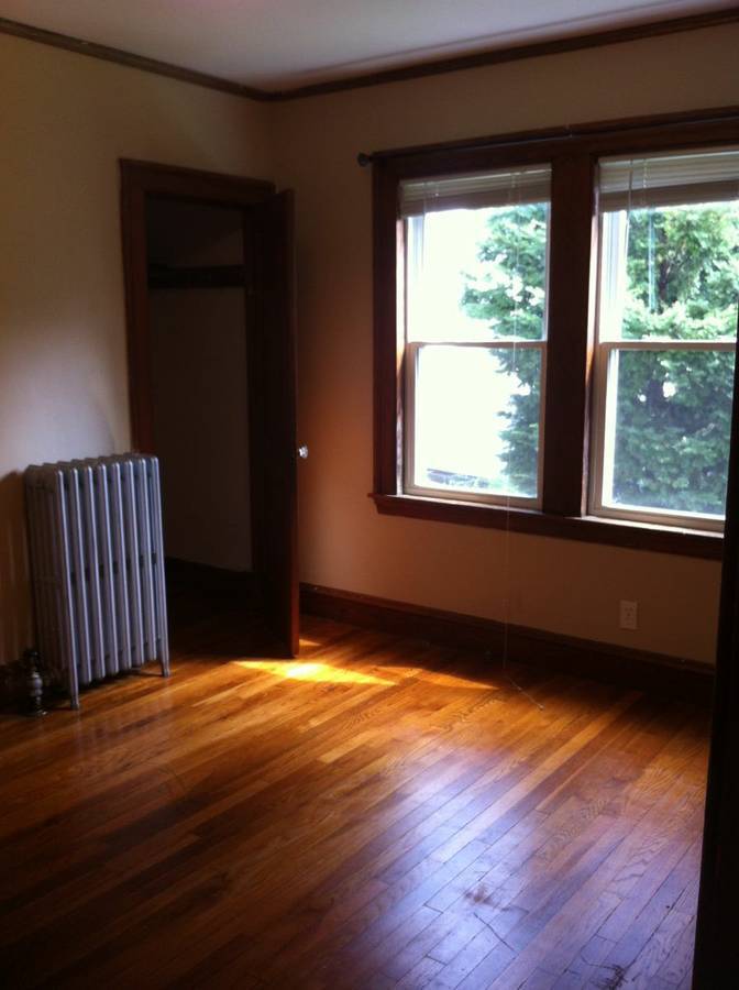 Back BR empty - 63 Jackson Rd