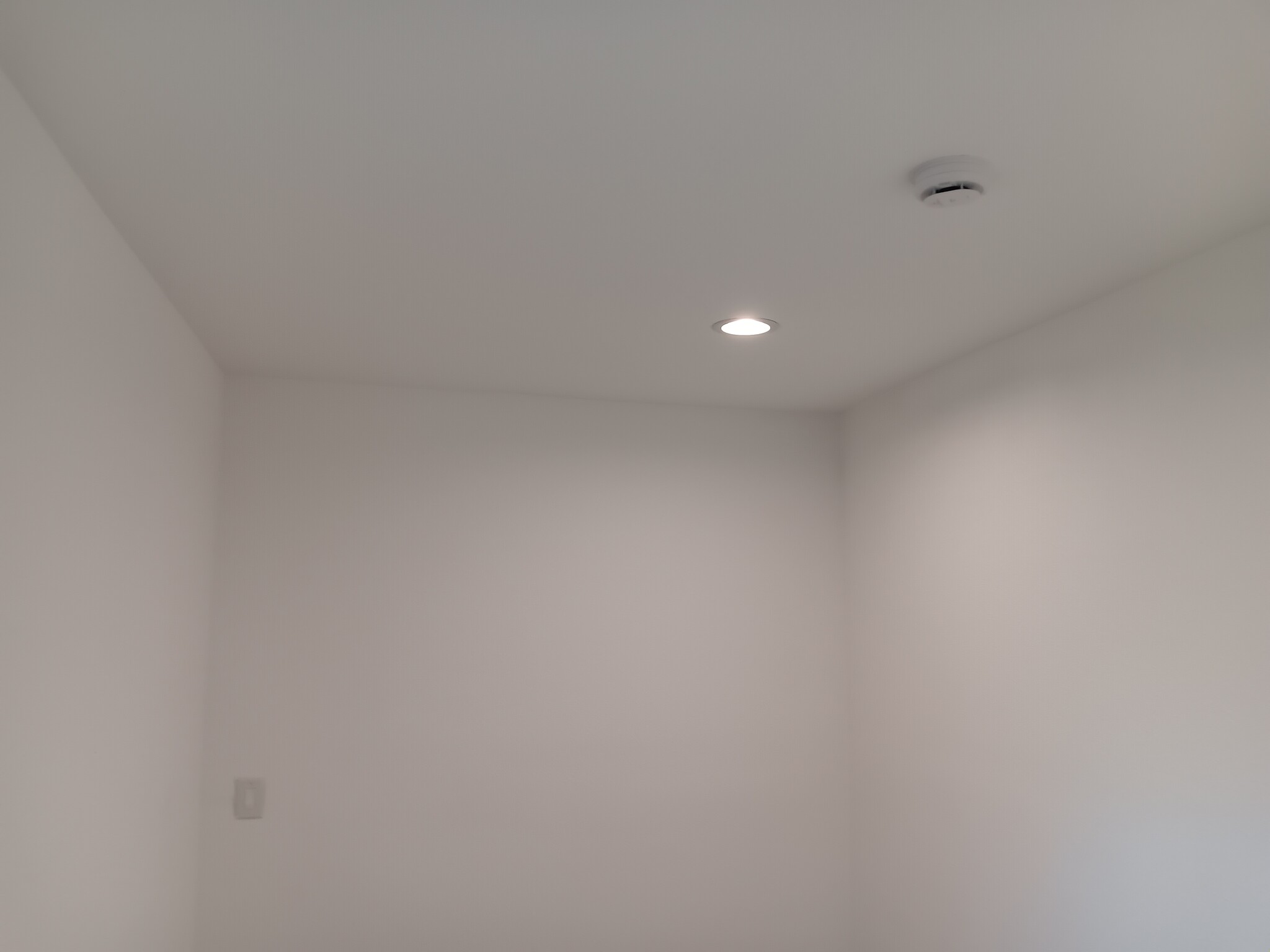 Building Photo - 44279 Carolside Ave