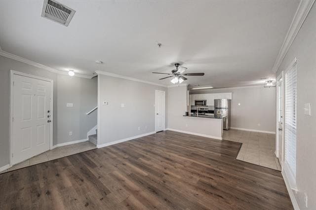 Building Photo - 230 Overleaf Dr