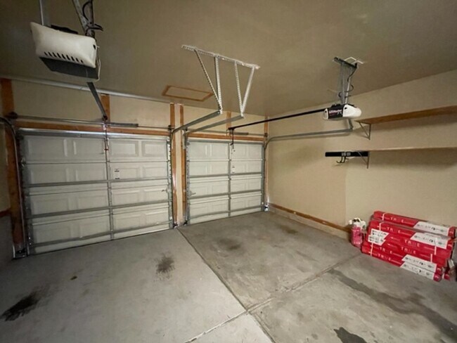 Building Photo - 8203 Saltwood Pl