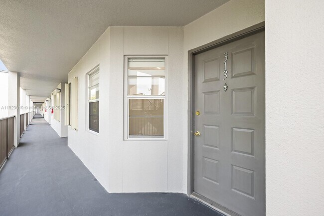 Building Photo - 12501 SW 14th St