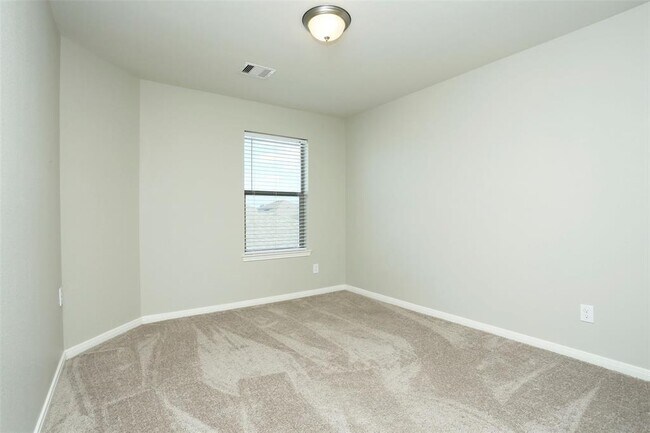 Building Photo - 1123 Cloud Croft Ln