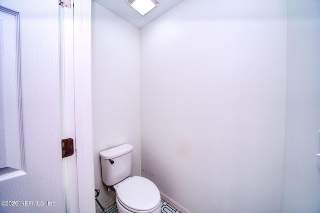 Building Photo - 7019 Coldwater Dr