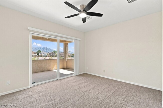 Building Photo - 8852 Regatta Bay Pl